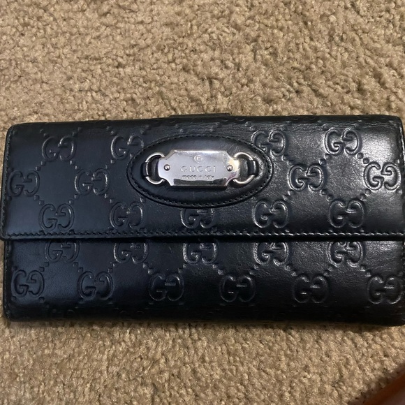 Black Gucci wallet - Picture 2 of 3